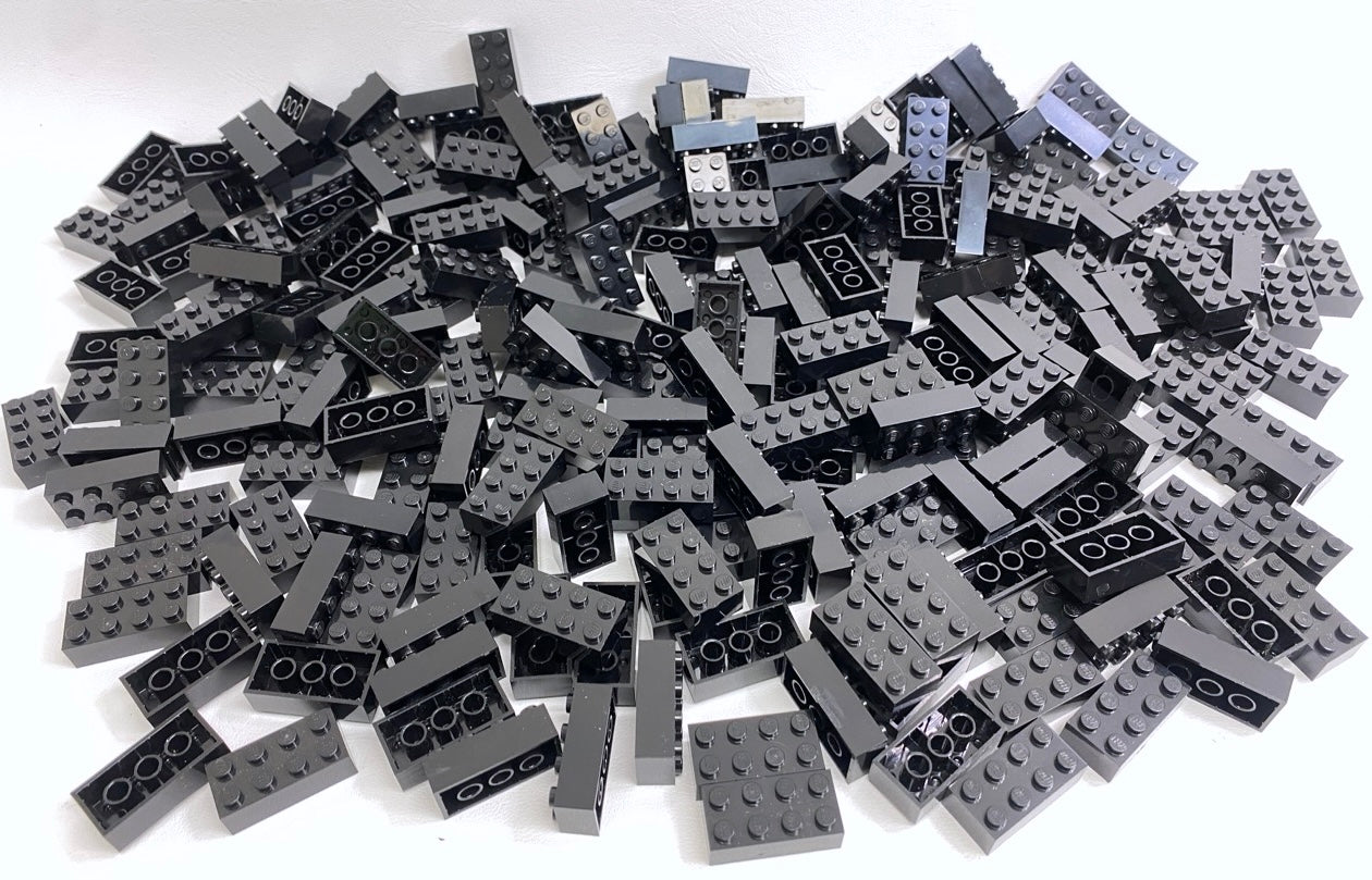 LEGO Black Brick 2x4 Huge Bag of Bricks! AS NEW!