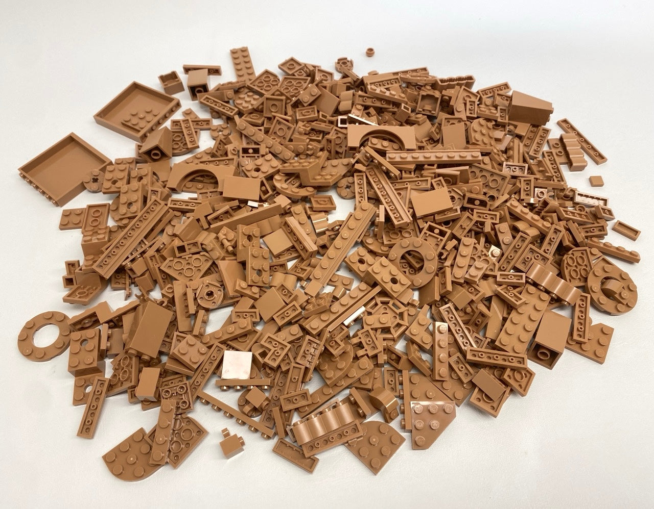 LEGO Medium Nougat Fun Pack Mixed Pieces Bricks Plates Panels and More