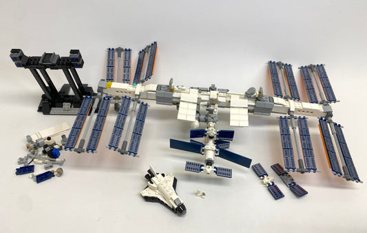 LEGO International Space Station Set #21321 As Pictured - Includes Instructions
