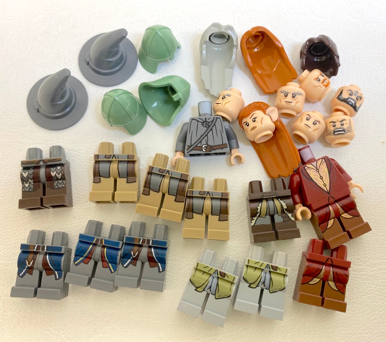 LEGO Lord of the Rings Mixed Minifigure Pieces Fun Pack