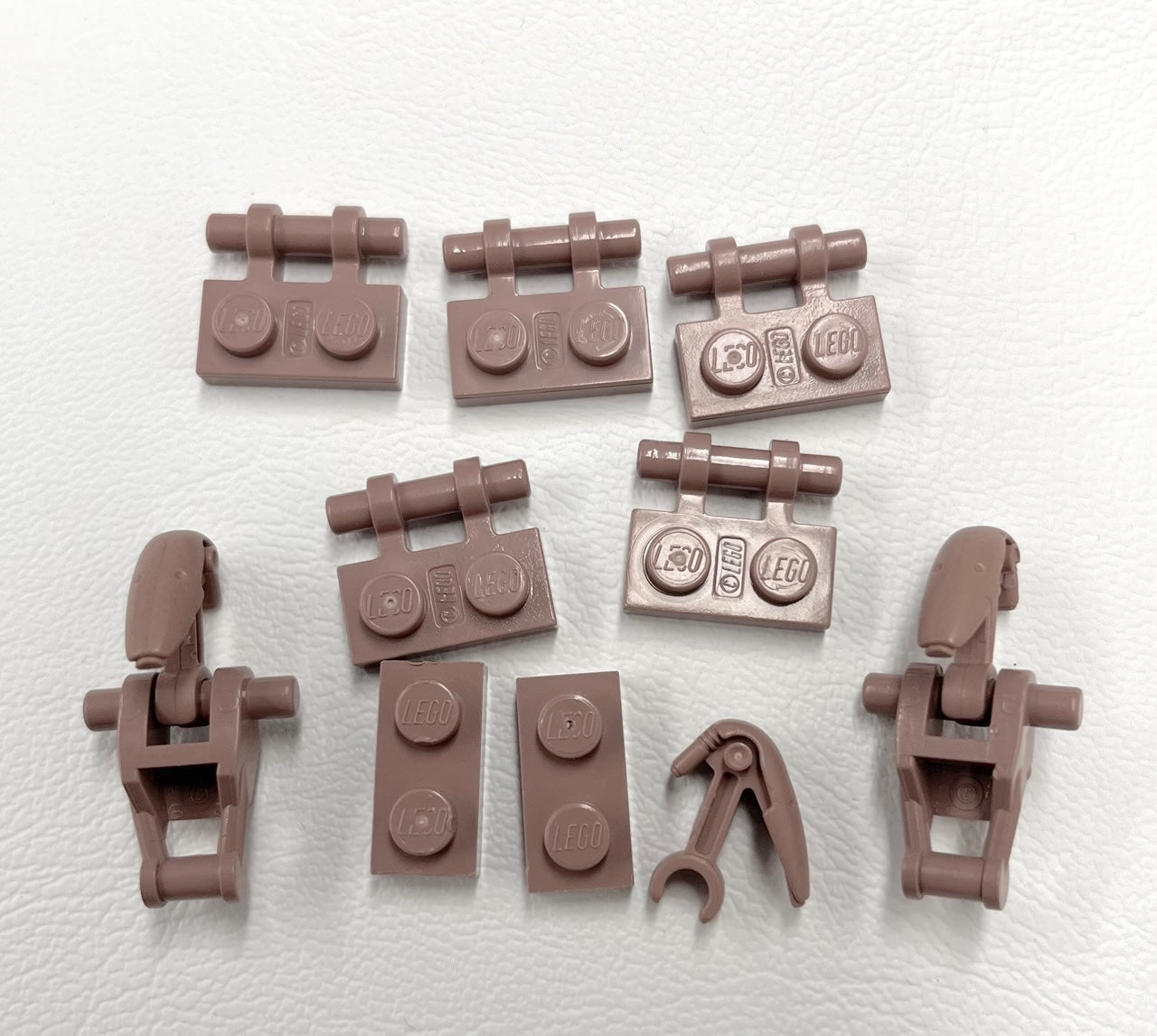 LEGO Star Wars Sand Red Battle Droid Minifigure Pieces and Plates Fun Pack