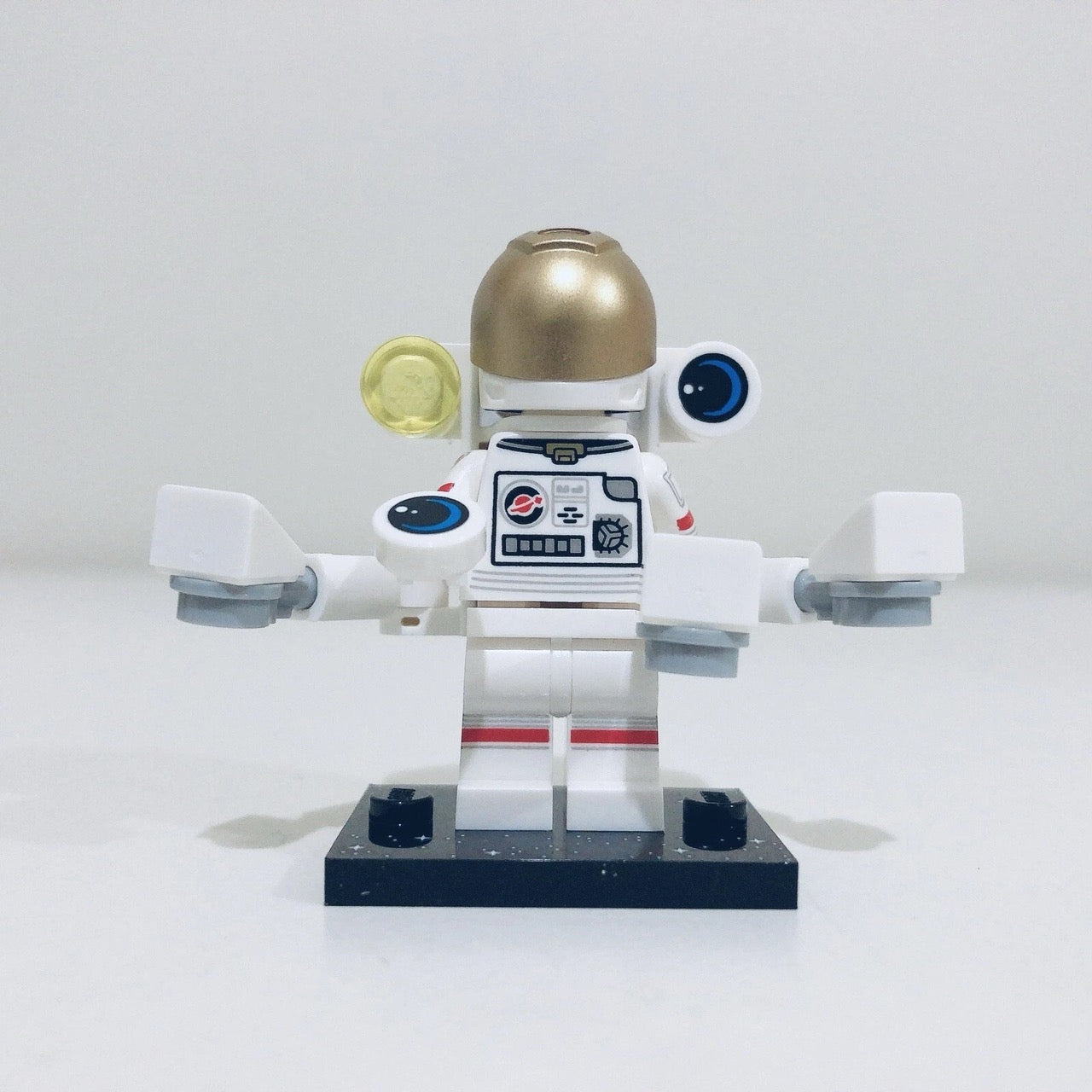 LEGO Space Spacewalking Astronaut BRAND NEW Minifigure
